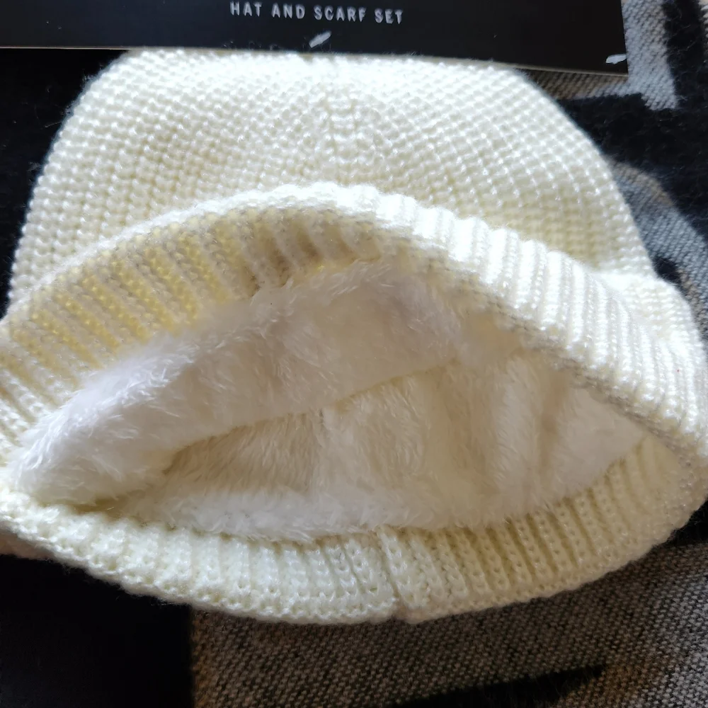NWT True Religion Beanie Hat & Scarf Set Men's Accessories Cream Black Grey
